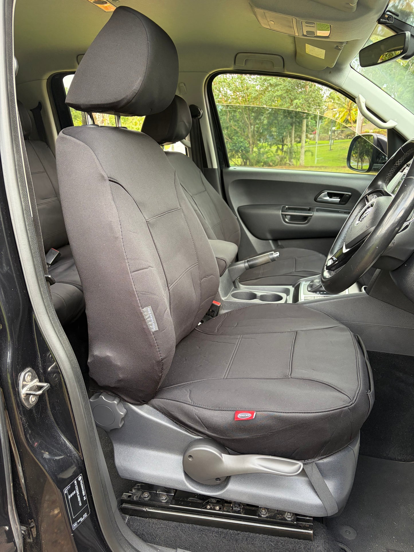 Superior quality Tailor Made Black AXS Full Neoprene Seat Covers Suit 2015, 2016, 2017, 2018 VW Amarok 550 Highline